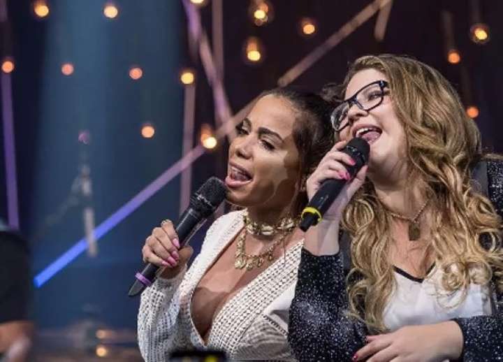 Anitta e Marília Mendonça vão lançar música juntas