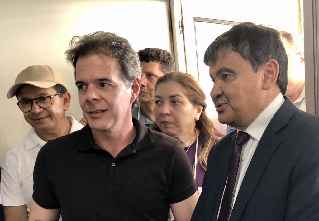Diretor do SEBRAE, Mário Lacerda, ao lado Governador, Wellington Dias
