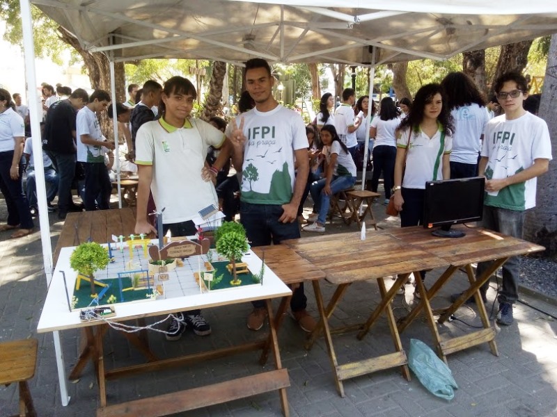 IFPI na Praça leva ciência, tecnologia e inovação ao Centro de Parnaíba