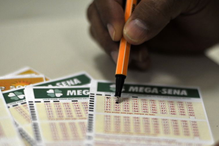 Mega-Sena sorteia neste sábado prêmio acumulado de R$ 44 milhões