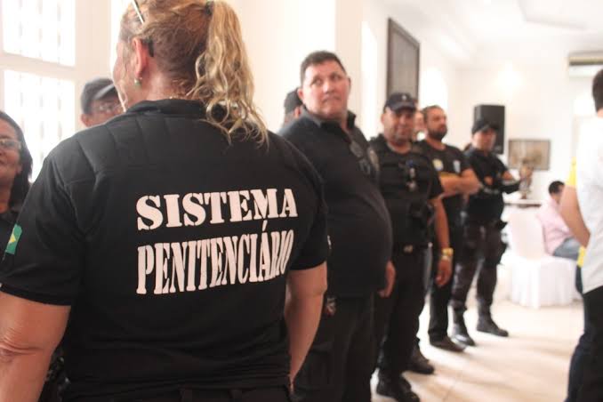 Agentes penitenciários aprovados em concurso tomam posse no Piauí