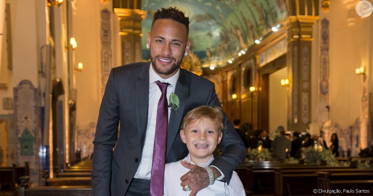 Neymar se emociona com carta aberta do marido da ex Carol Dantas