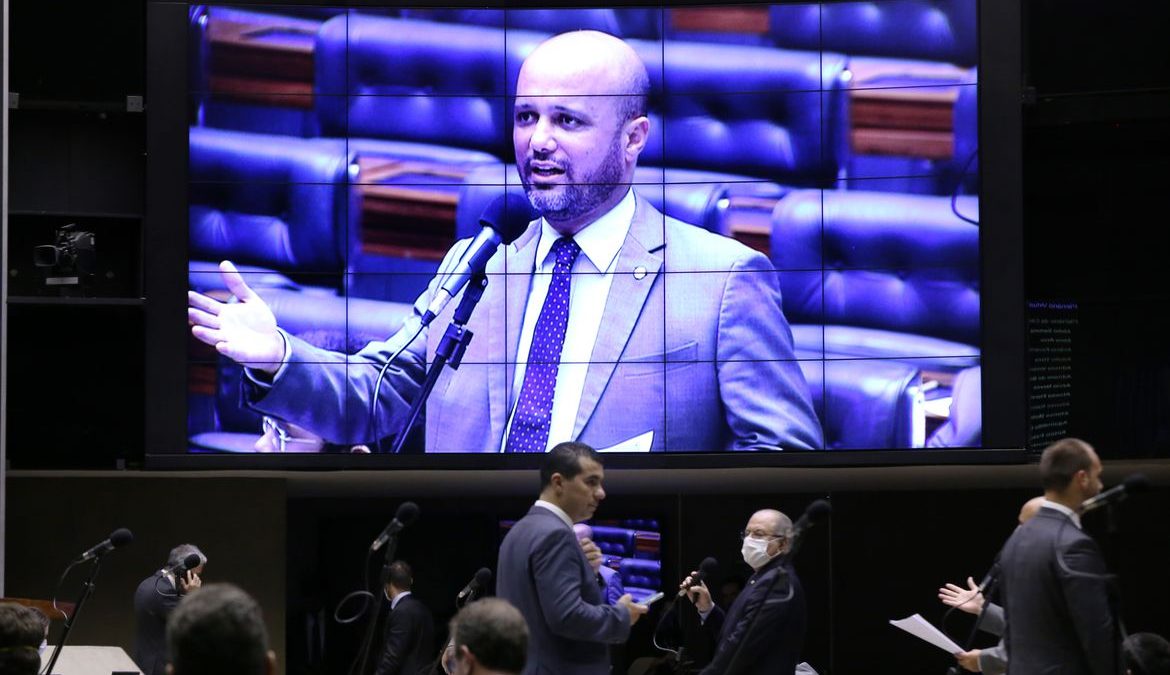 Câmara aprova auxílio para manter FPE e FPM igual a 2019