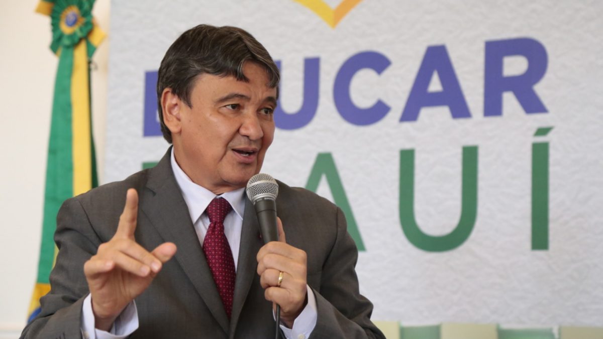 Governador quer alfabetizar 200 mil piauienses em todo estado