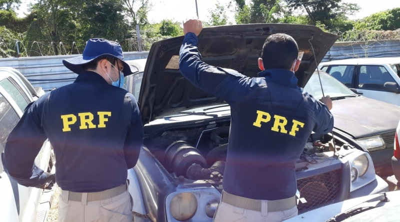 PRF identifica mais de 400 veículos com registro de roubo ou furto