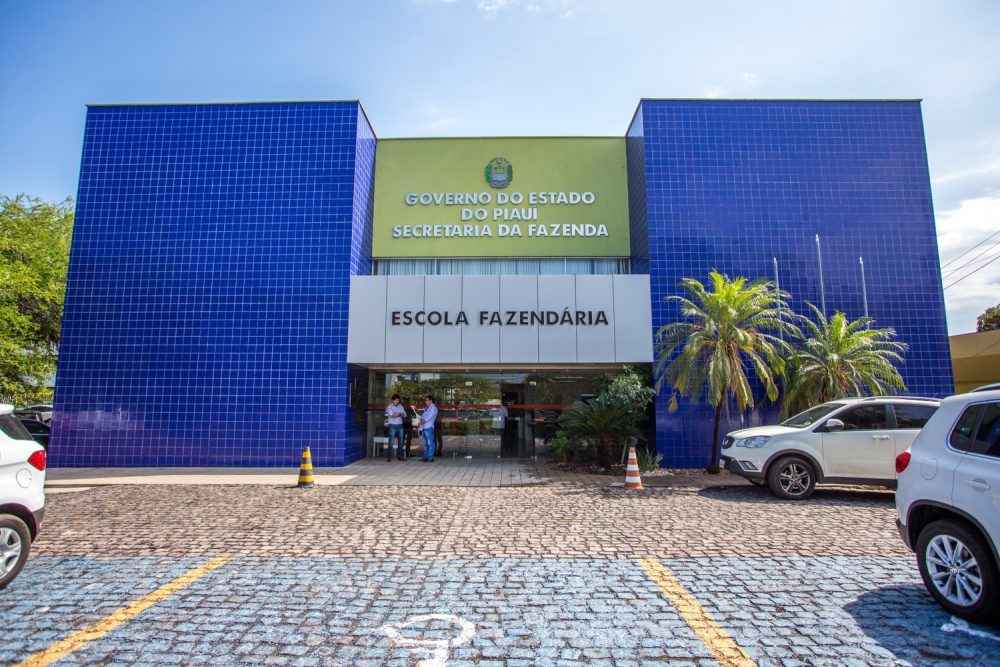 Governo do Piauí comemora liberação de R$ 83 milhões da operação de crédito junto ao BRB