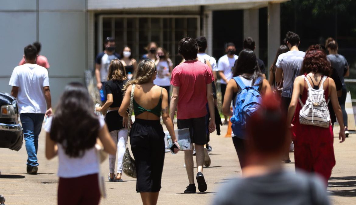 Participantes do Enem digital podem pedir reaplicação