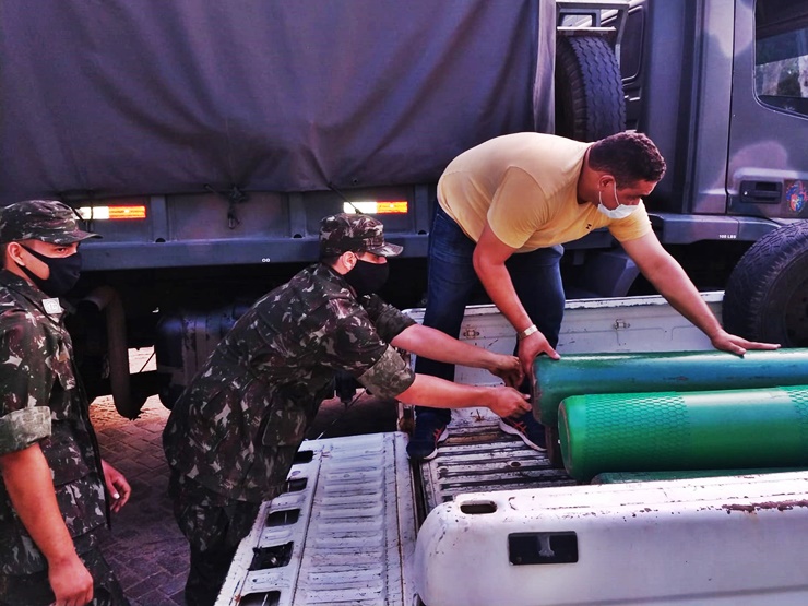 Exército auxilia transporte de Oxigênio para o HEDA, em Parnaíba