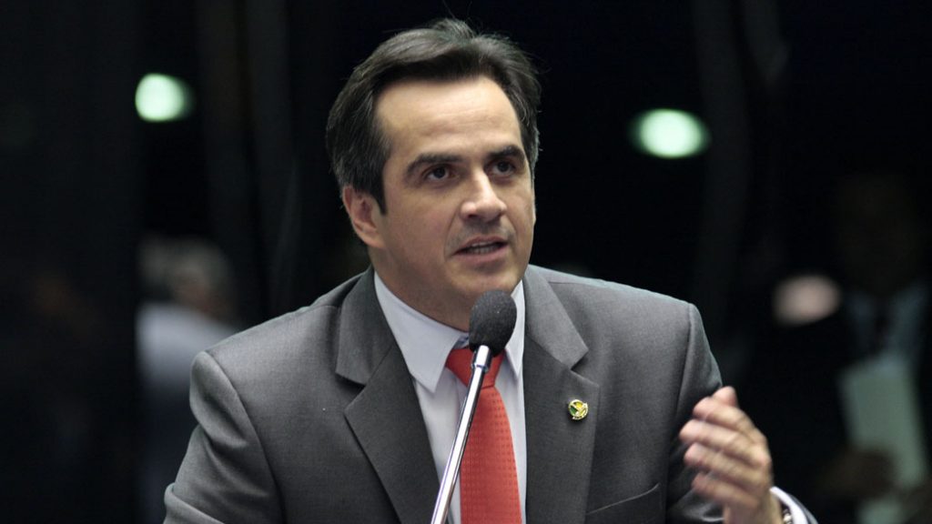 Senador Srgio de Souza (PMDB-PR)