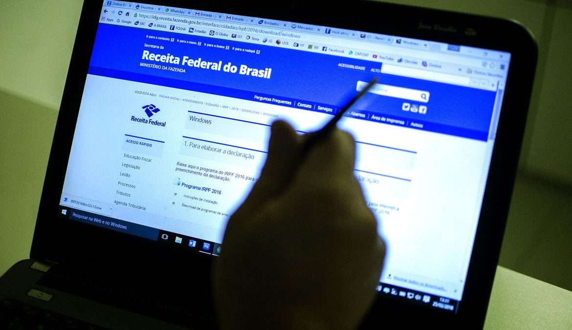 Receita cria assistente virtual para orientar preenchimento de IRPF