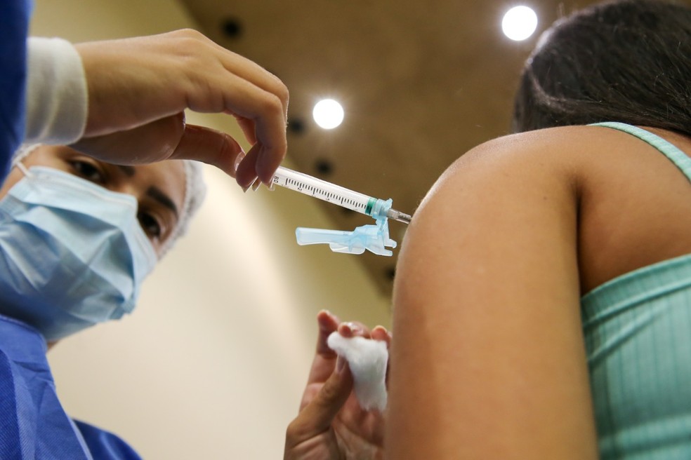 Piauí já aplicou quase um milhão de doses de vacinas contra a Covid-19