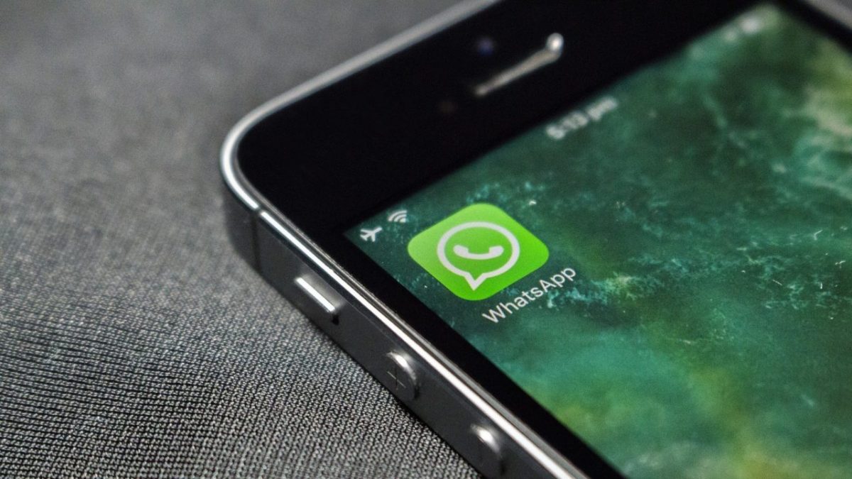 WhatsApp, Facebook e Instagram ficam fora do ar nesta segunda à tarde