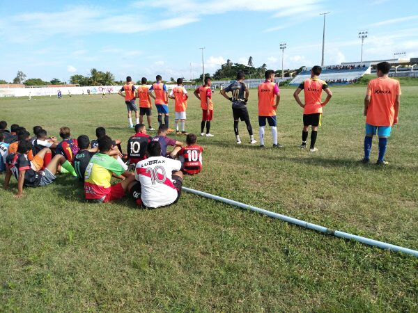 Parnahyba Sport Club realiza seleção de jovens para time de base