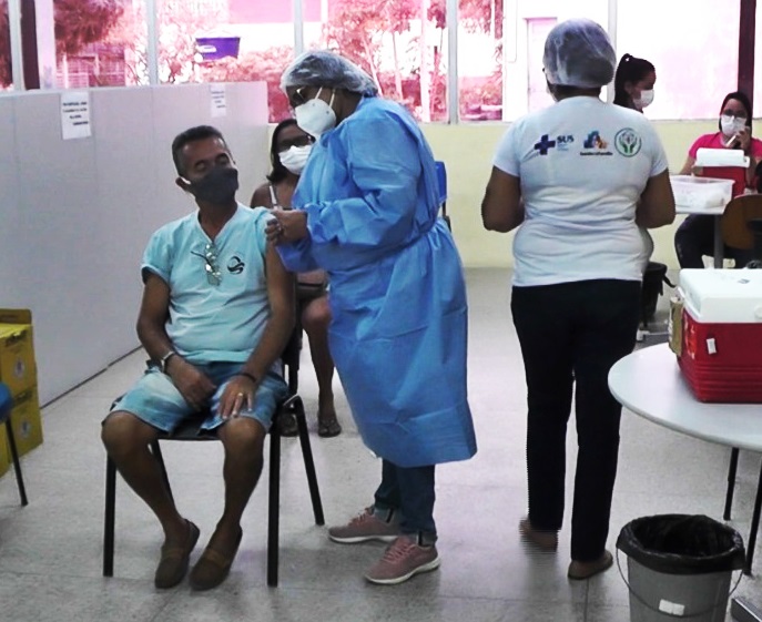 Agendamento de vacinação contra a Covid-19 tem mudança de estratégia em Parnaíba