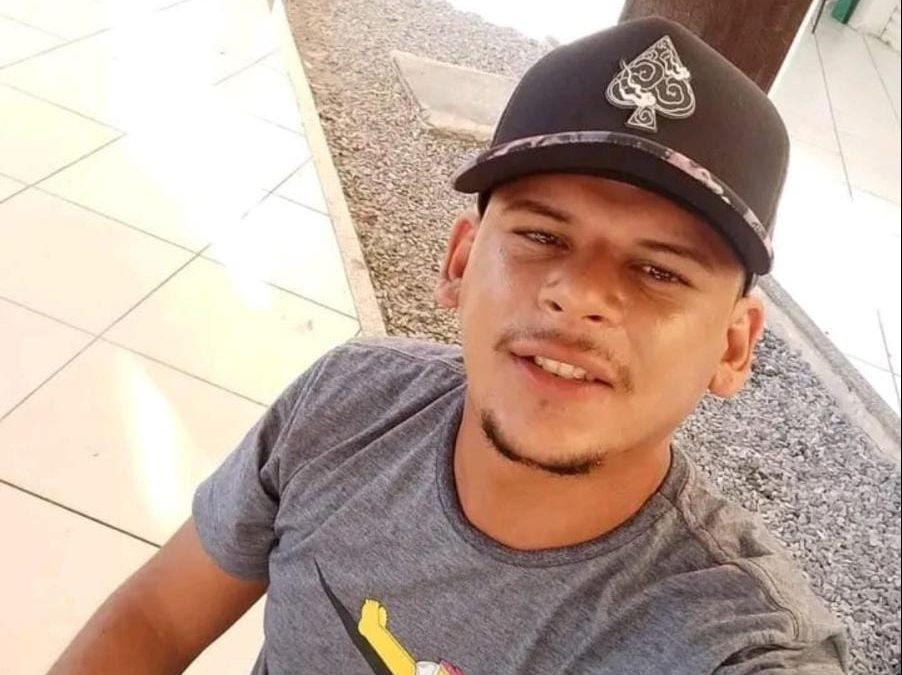Jovem de 25 anos morre no HEDA após ser esfaqueado em Cajueiro da Praia