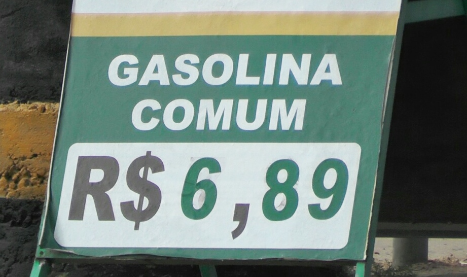 Gasolina em Parnaíba já bate na casa dos R$ 6,00 em alguns postos