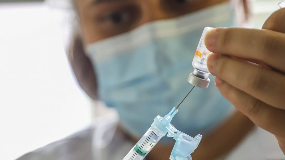 No Piauí, apenas 7 municípios vacinaram mais de 60% da população com a 4ª dose