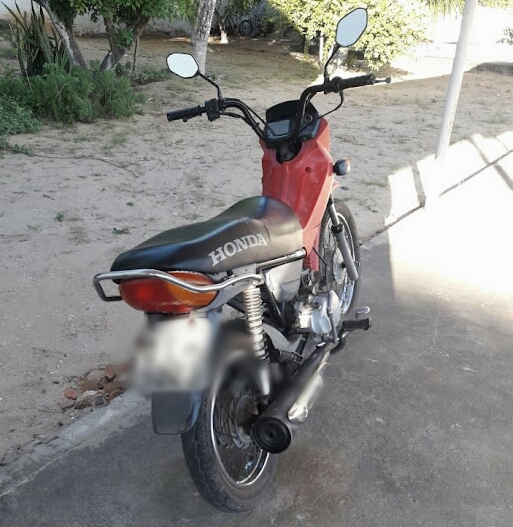 2º BPM recupera motocicleta roubada no Bairro João XXIII, em Parnaíba