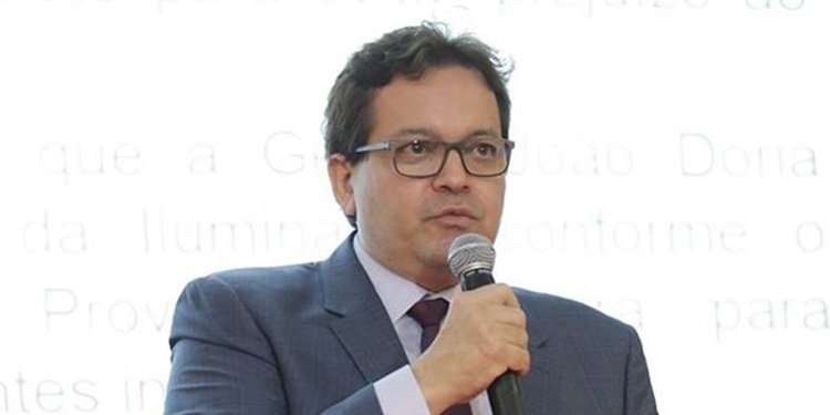 Álvaro Mota. Advogado de Expressiva Liderança.