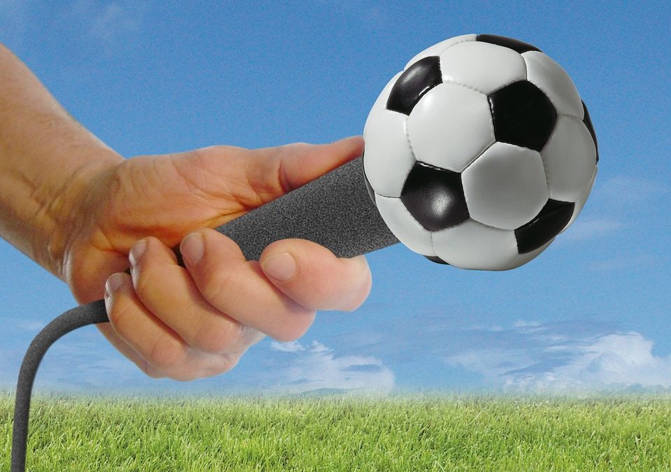 On-line e gratuito: UESPI oferta curso de narração de futebol