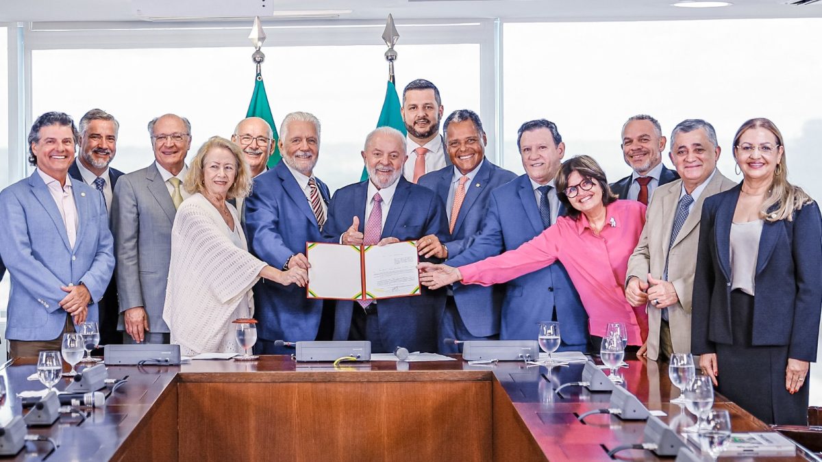 Presidente da CMB, Mirócles Véras comemora marco histórico para o setor filantrópico de saúde com nova Lei de Reajuste no SUS