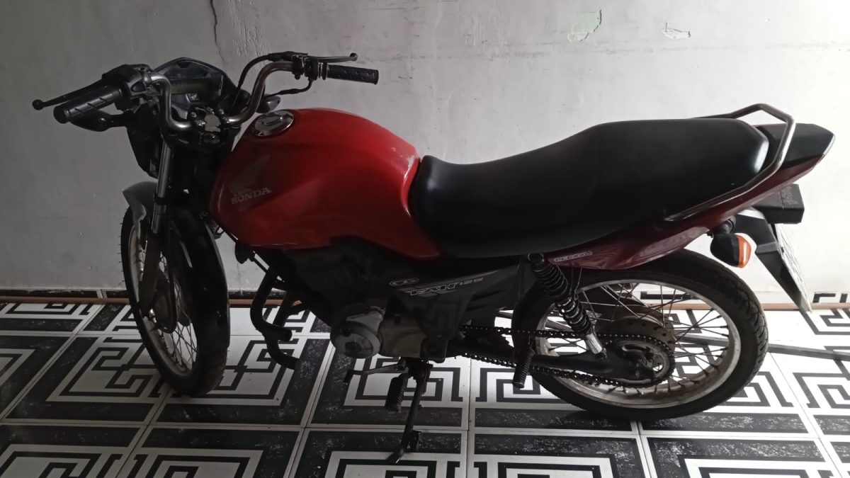 PM recupera moto roubada em menos de 24 horas, em Parnaíba
