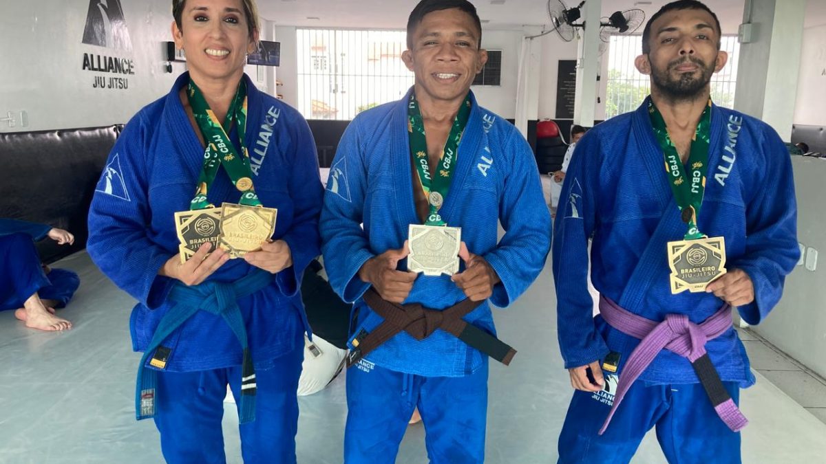 Atletas de Parnaíba conquistaram medalhas no Campeonato Brasileiro de Jiu-Jitsu