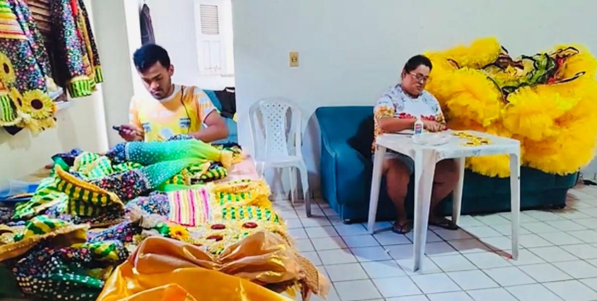 Preparativos das quadrilhas para o São João