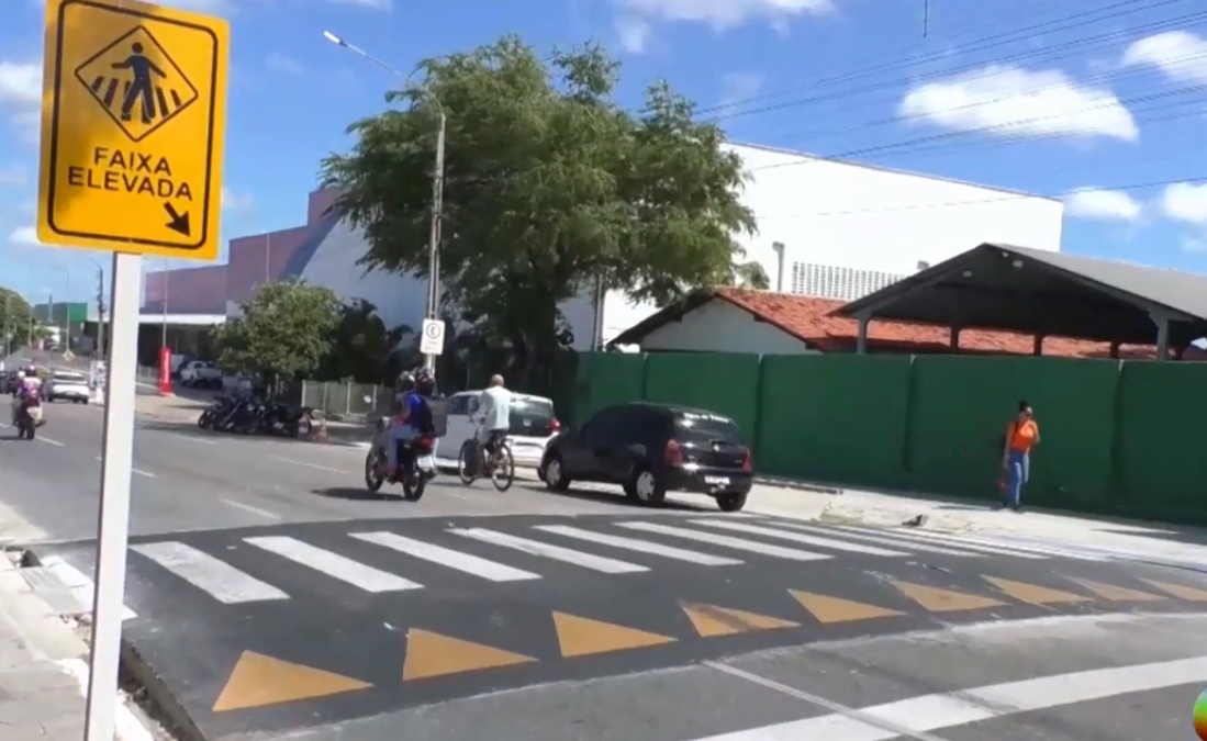 Parnaíba: faixa de pedestre elevada atende demanda de comunidade, mas condutores pedem mais sinalização