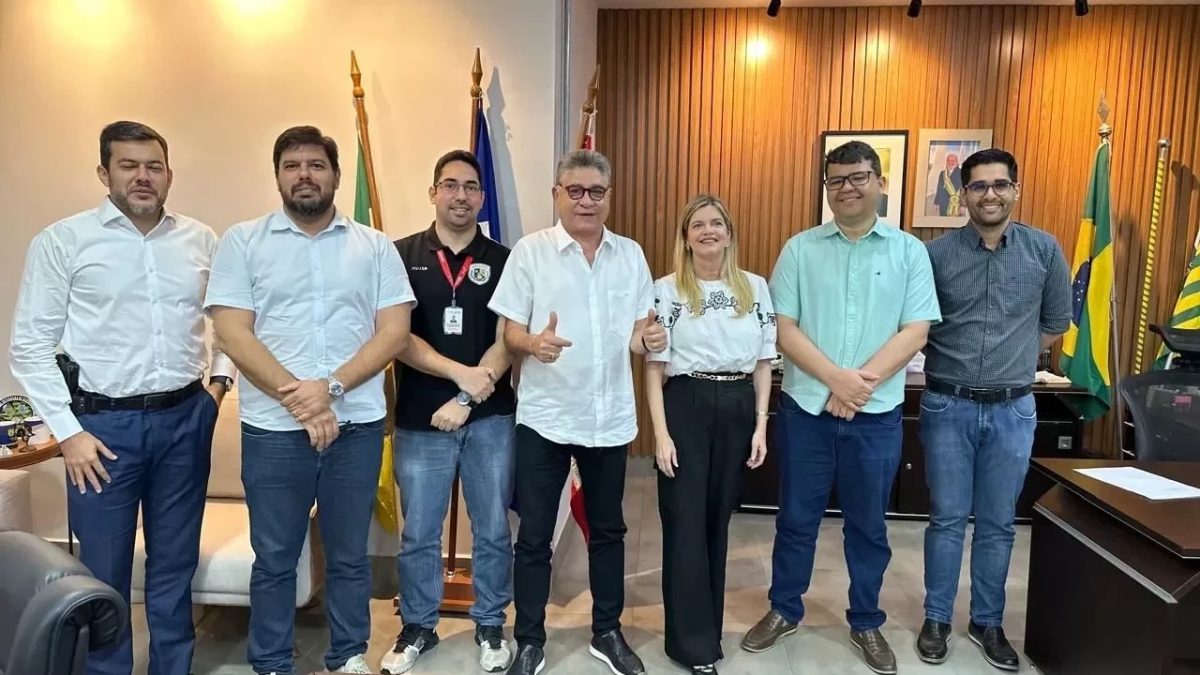 Gracinha firma acordo com Secretaria de Segurança para implantar Videomonitoramento em Parnaíba