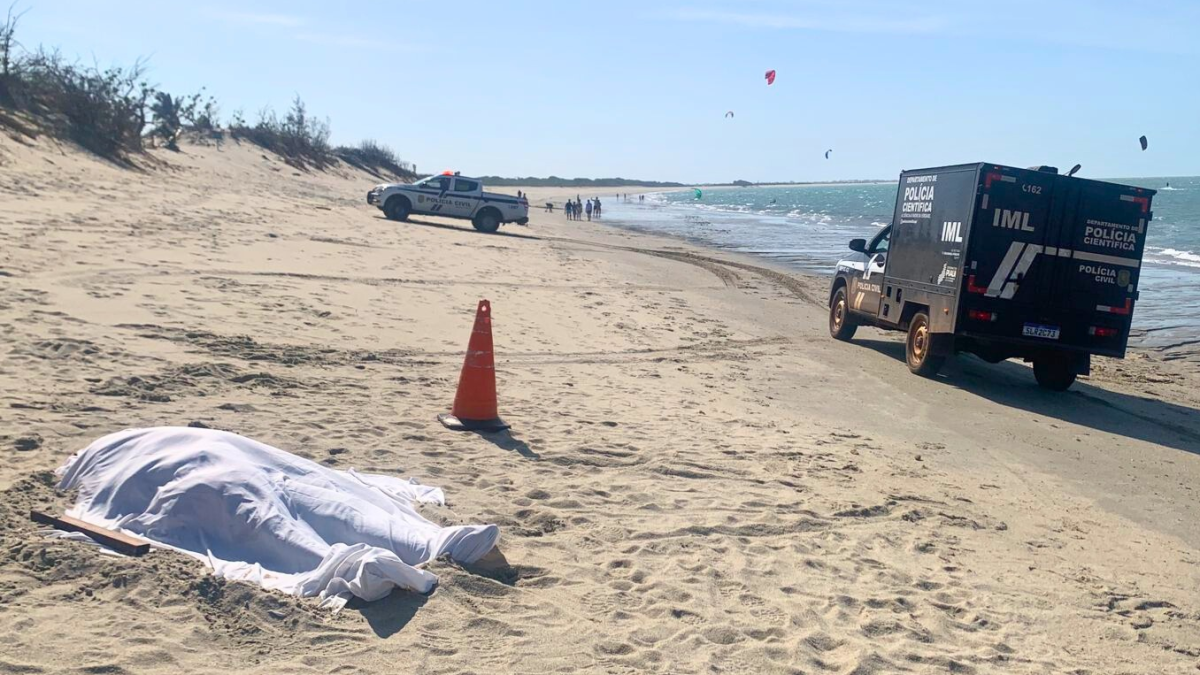 Desespero na praia: homem tem mal súbito e morre afogado no mar de Barra Grande, em Cajueiro da Praia