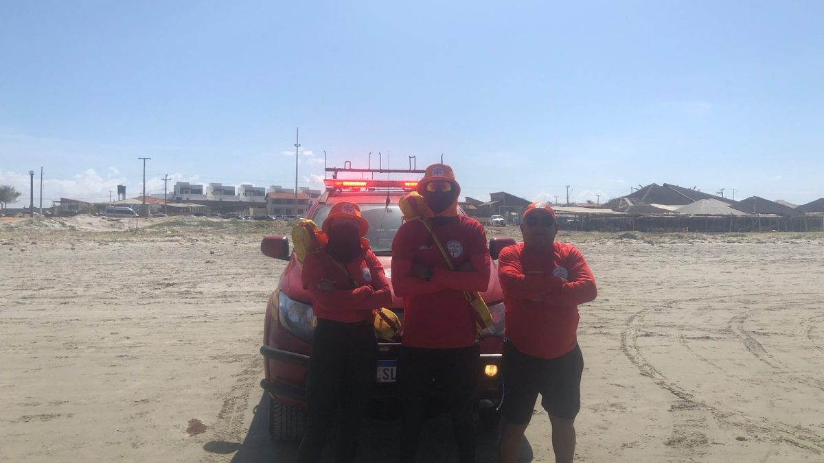 Corpo de Bombeiros reforça medidas de segurança no litoral do Piauí durante o carnaval