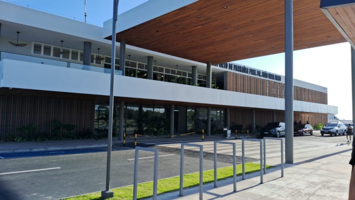 Governador e ministro de Portos e Aeroportos inauguram reforma do Aeroporto de Parnaíba, sede administrativa e cais do Porto Piauí nesta segunda (05)