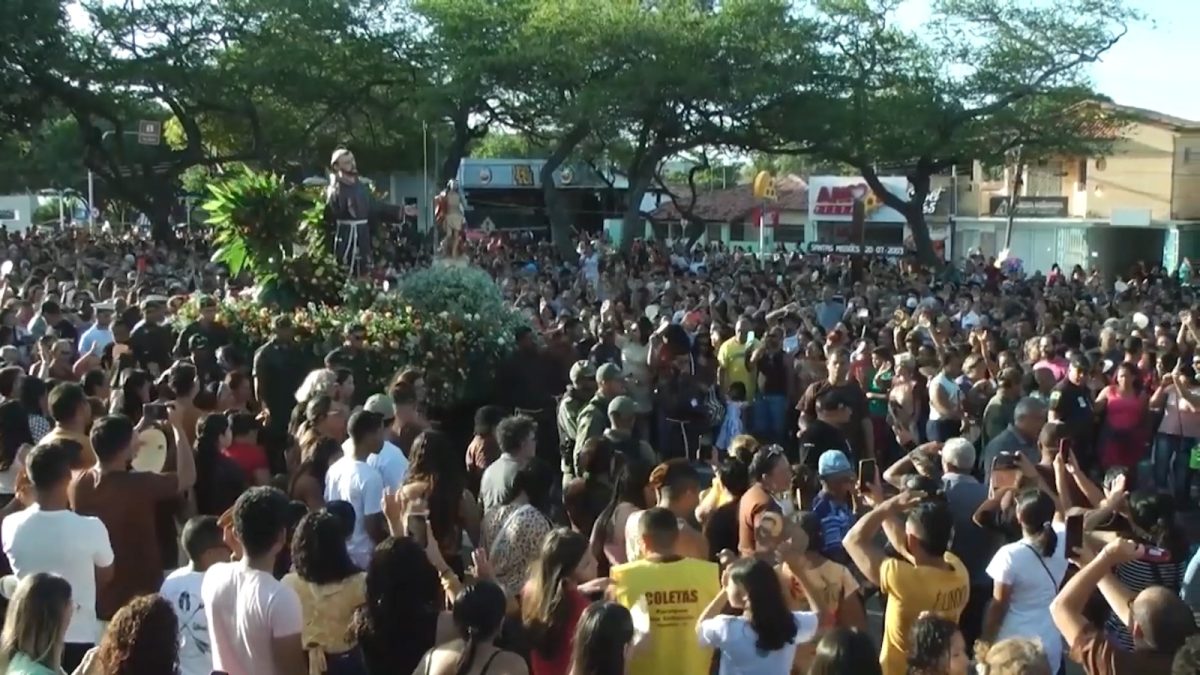 Piauí registra a maior proporção de católicos no país