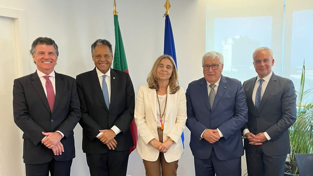 Brasil e Portugal discutem parcerias em saúde e proteção social