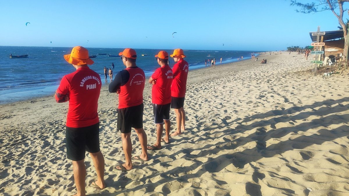 Bombeiros reforçam prevenção nas praias com a Operação Veraneio