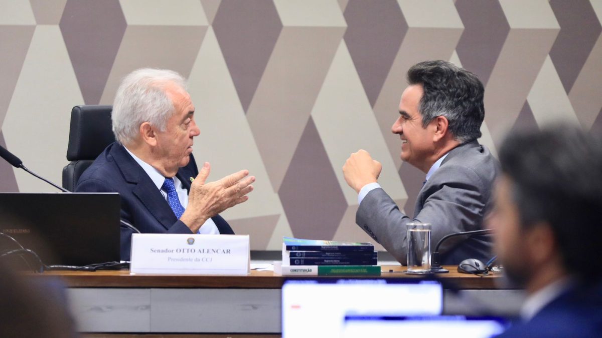 Ciro Nogueira cobra votação do projeto que combate supersalários