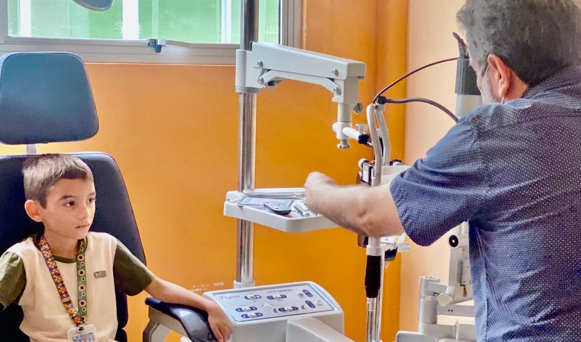 Parnaíba fortalece rede estadual de reabilitação com novo serviço oftalmológico no CER IV