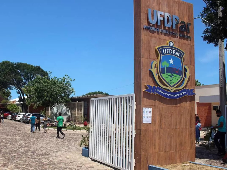 UFDPar vai lançar concurso para professores efetivos em 13 áreas do conhecimento