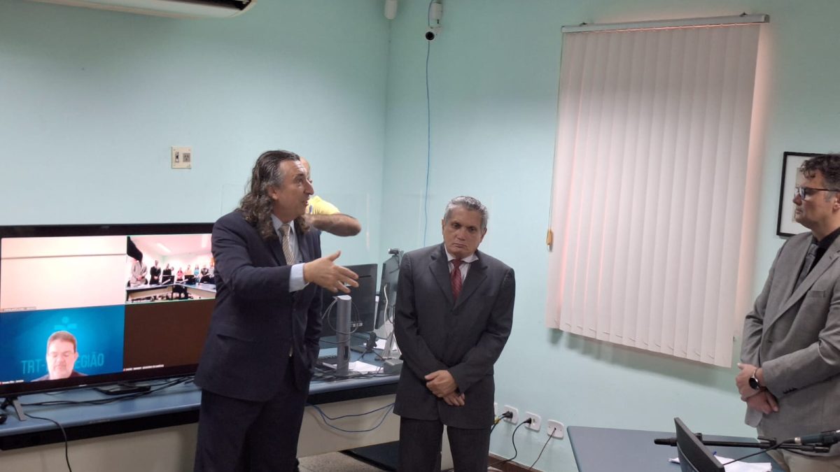 Vara de Parnaíba ganha destaque por unir eficiência digital e atendimento humanizado