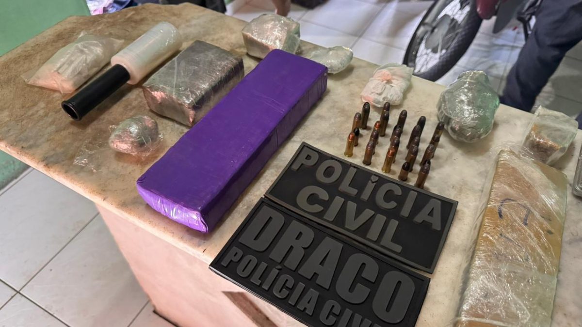 Operação em Parnaíba apreende drogas e prende mulher por tráfico no Bairro São Vicente de Paula