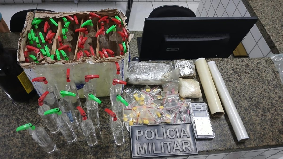 Drogas sintéticas e maconha são apreendidas no bairro Conselheiro Alberto Silva