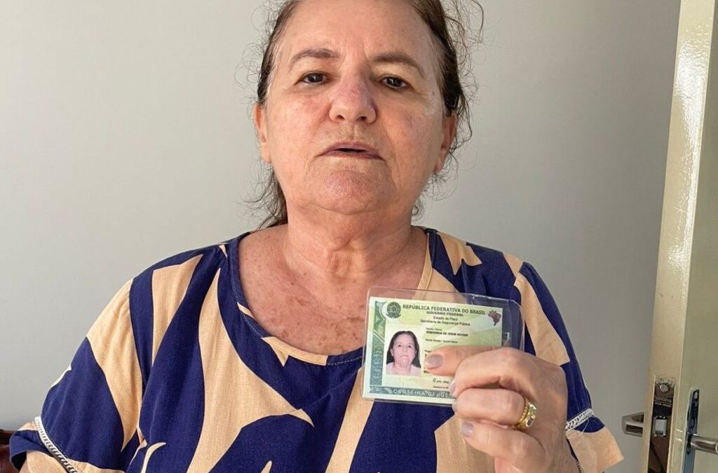 Parnaíba alcança 100 mil emissões da nova identidade nacional