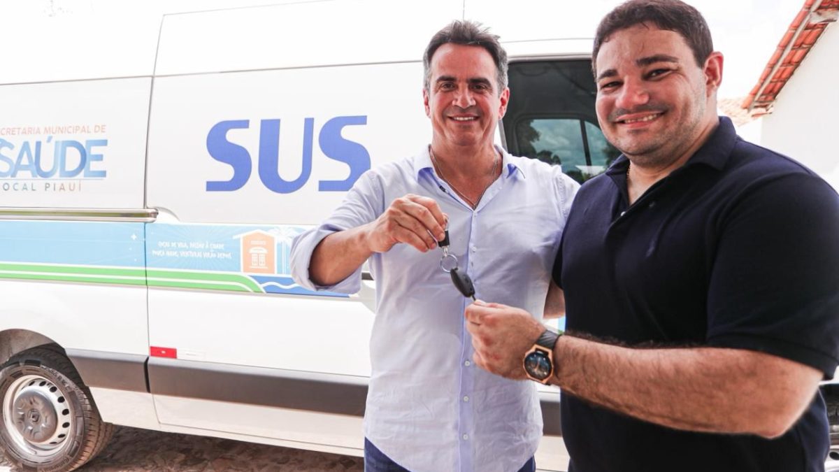 Senador Ciro Nogueira anuncia investimentos e participa de entregas em Cocal