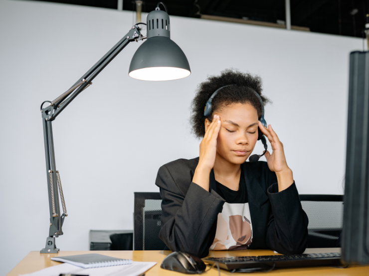 Atualização da NR-1 amplia exigências sobre saúde mental no ambiente de trabalho
