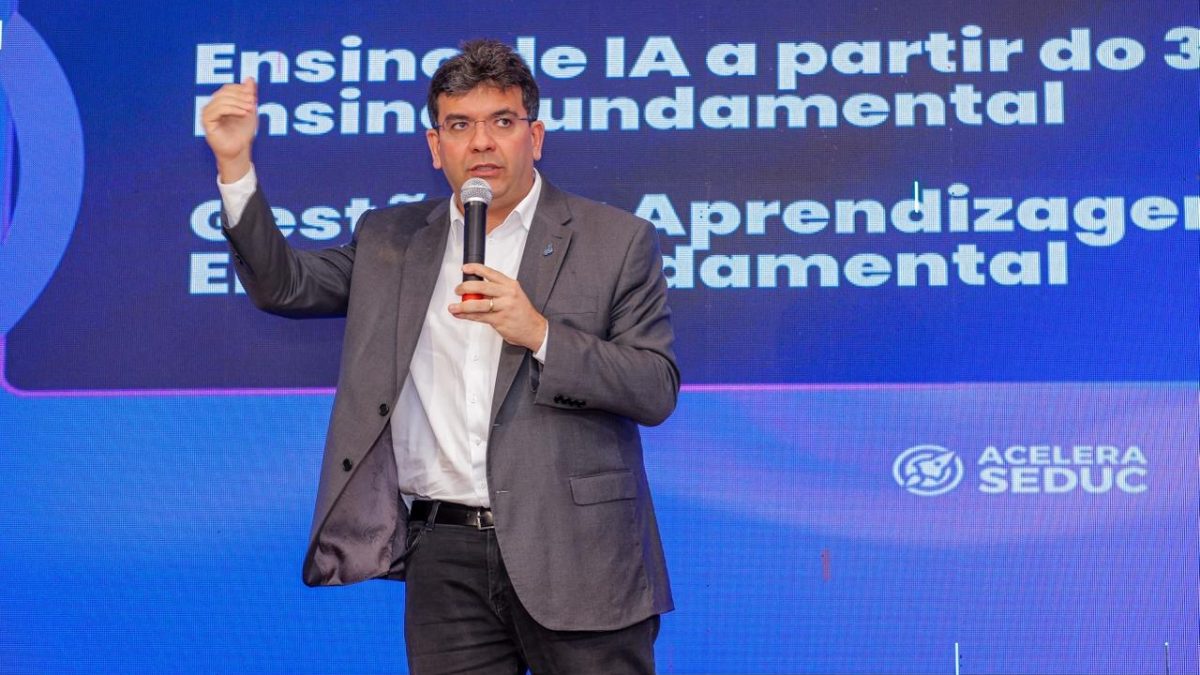 Rafael Fonteles lança programa para levar ensino de Inteligência Artificial a todos os municípios do Piauí