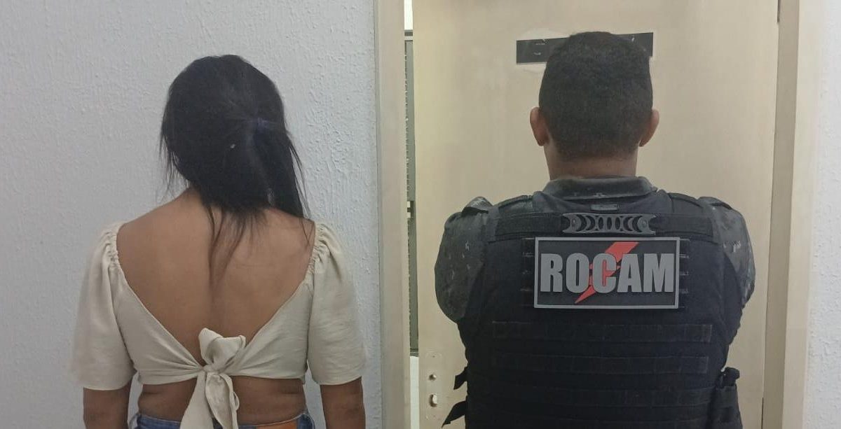 Mulher é presa após agredir idosa e morder policial durante ocorrência em Parnaíba