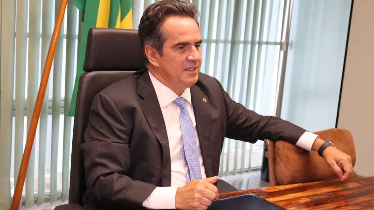 Projeto de Ciro Nogueira propõe abafadores de ruído pelo SUS para pessoas com autismo
