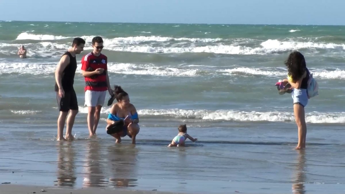 Litoral do Piauí encanta turistas que buscam paz e segurança nas férias de julho