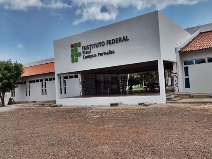 IFPI abre concurso com 52 vagas para técnicos administrativos e salários de até R$ 5,2 mil